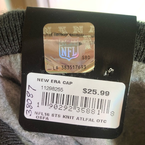 NWT NFL Camouflage Beanie - Picture 4 of 4